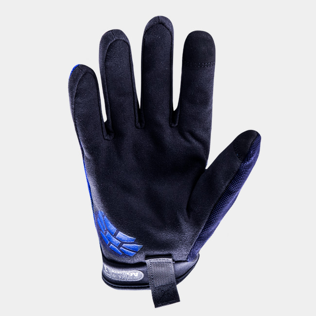 Palm view of Chrome Series 4018 cut and abrasion resistant gloves showing the synthetic leather palm.
