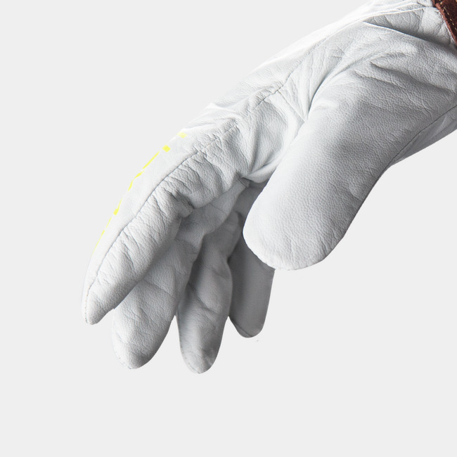 Side view of HeatArmor 5058 cut-resistant welding gloves.